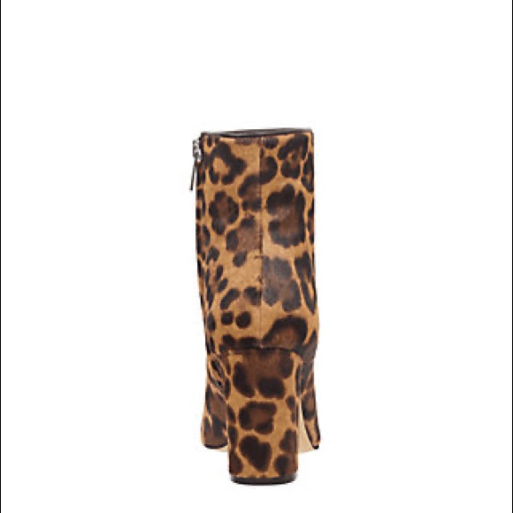 NWOT Marc Fisher Ulani Leopard Booties - Picture 4 of 6